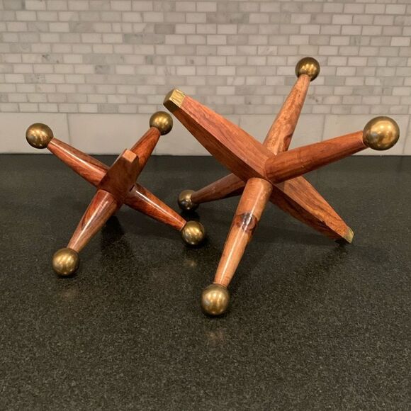 Two Wood & Brass Atomic MCM Style Jacks - Shelf Décor Bookends Home Accent - Picture 3 of 9